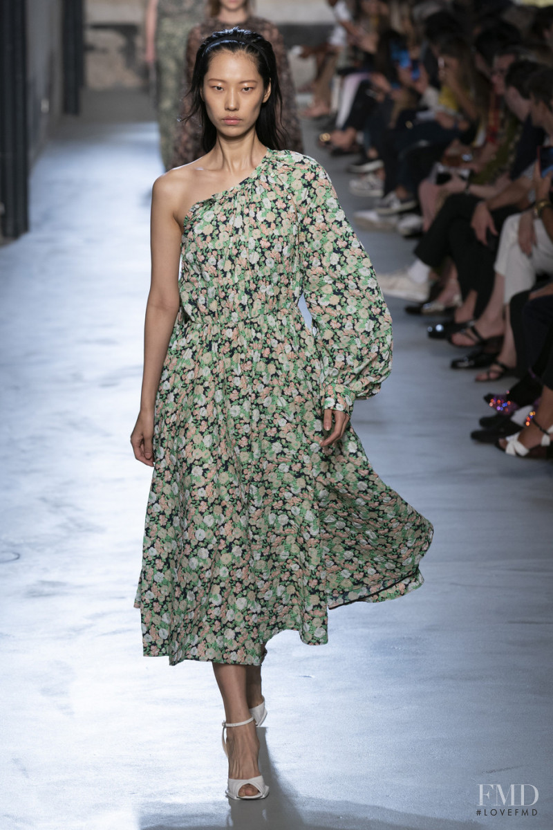 Heejung Park featured in  the N° 21 fashion show for Spring/Summer 2020