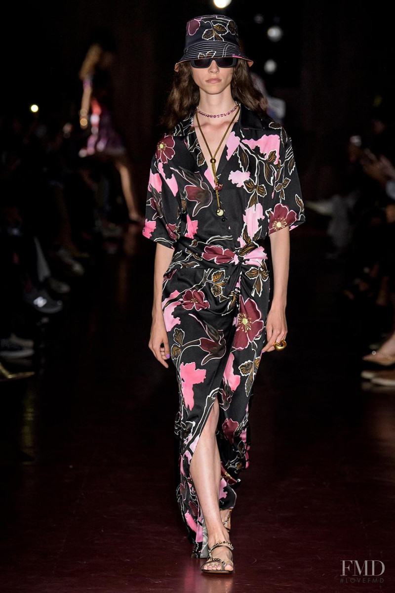 Sophie Martynova featured in  the Peter Pilotto fashion show for Spring/Summer 2020