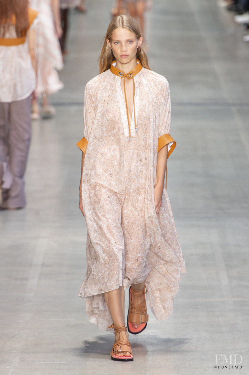 Rebecca Leigh Longendyke featured in  the Sportmax fashion show for Spring/Summer 2020