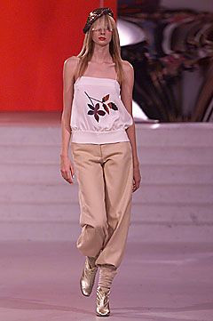 Matthew Williamson fashion show for Autumn/Winter 2001