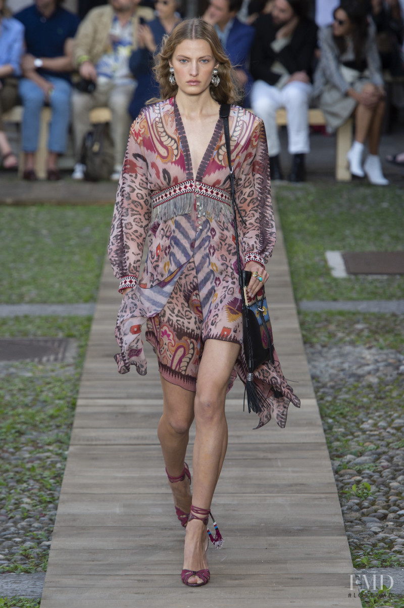 Felice Noordhoff featured in  the Etro fashion show for Spring/Summer 2020