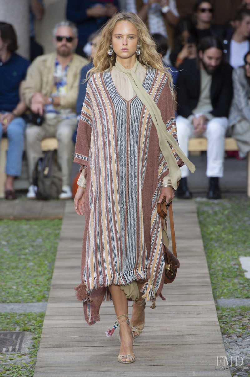 Olivia Vinten featured in  the Etro fashion show for Spring/Summer 2020