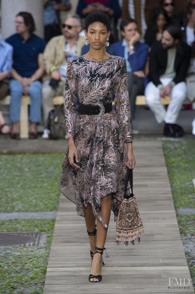 Naomi Chin Wing featured in  the Etro fashion show for Spring/Summer 2020