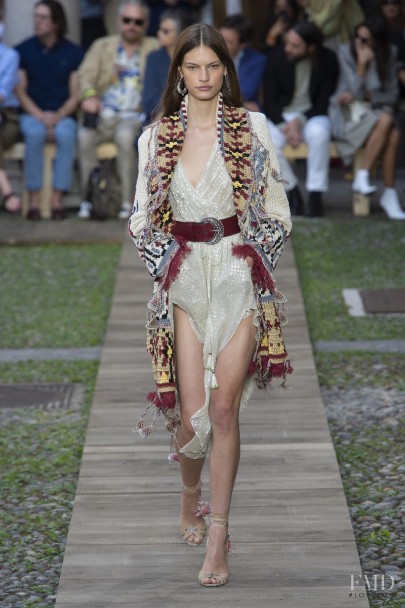 Faretta Radic featured in  the Etro fashion show for Spring/Summer 2020