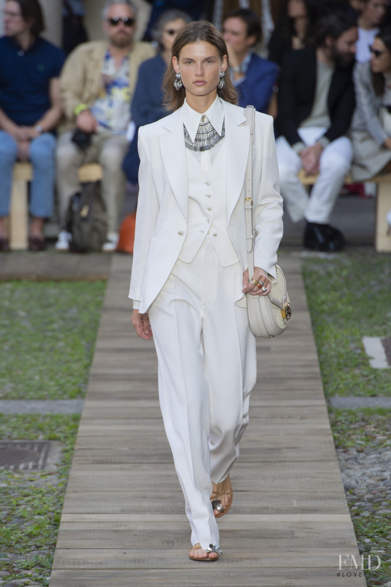 Giedre Dukauskaite featured in  the Etro fashion show for Spring/Summer 2020