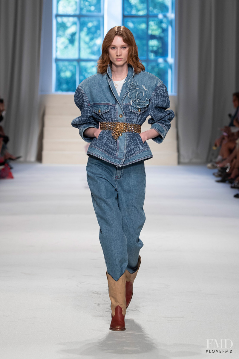 Kaila Wyatt featured in  the Philosophy di Lorenzo Serafini fashion show for Spring/Summer 2020