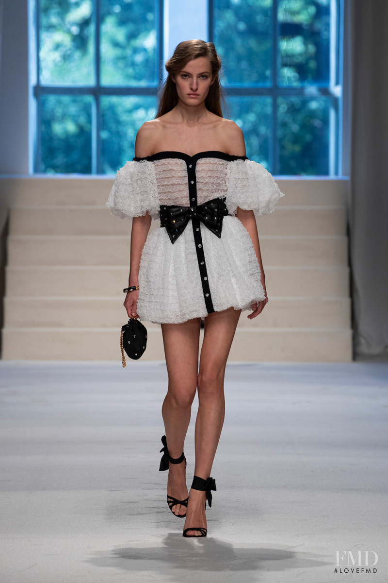 Felice Noordhoff featured in  the Philosophy di Lorenzo Serafini fashion show for Spring/Summer 2020