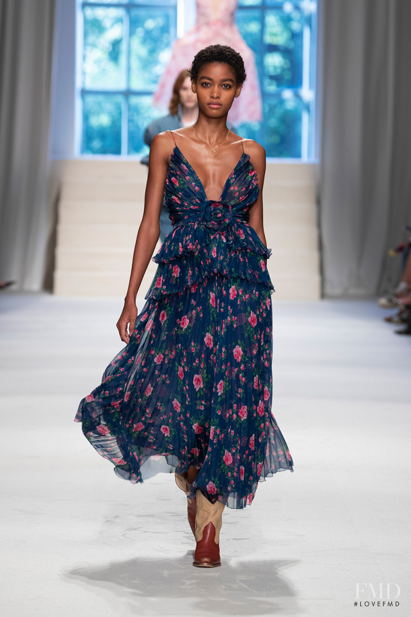 Blesnya Minher featured in  the Philosophy di Lorenzo Serafini fashion show for Spring/Summer 2020