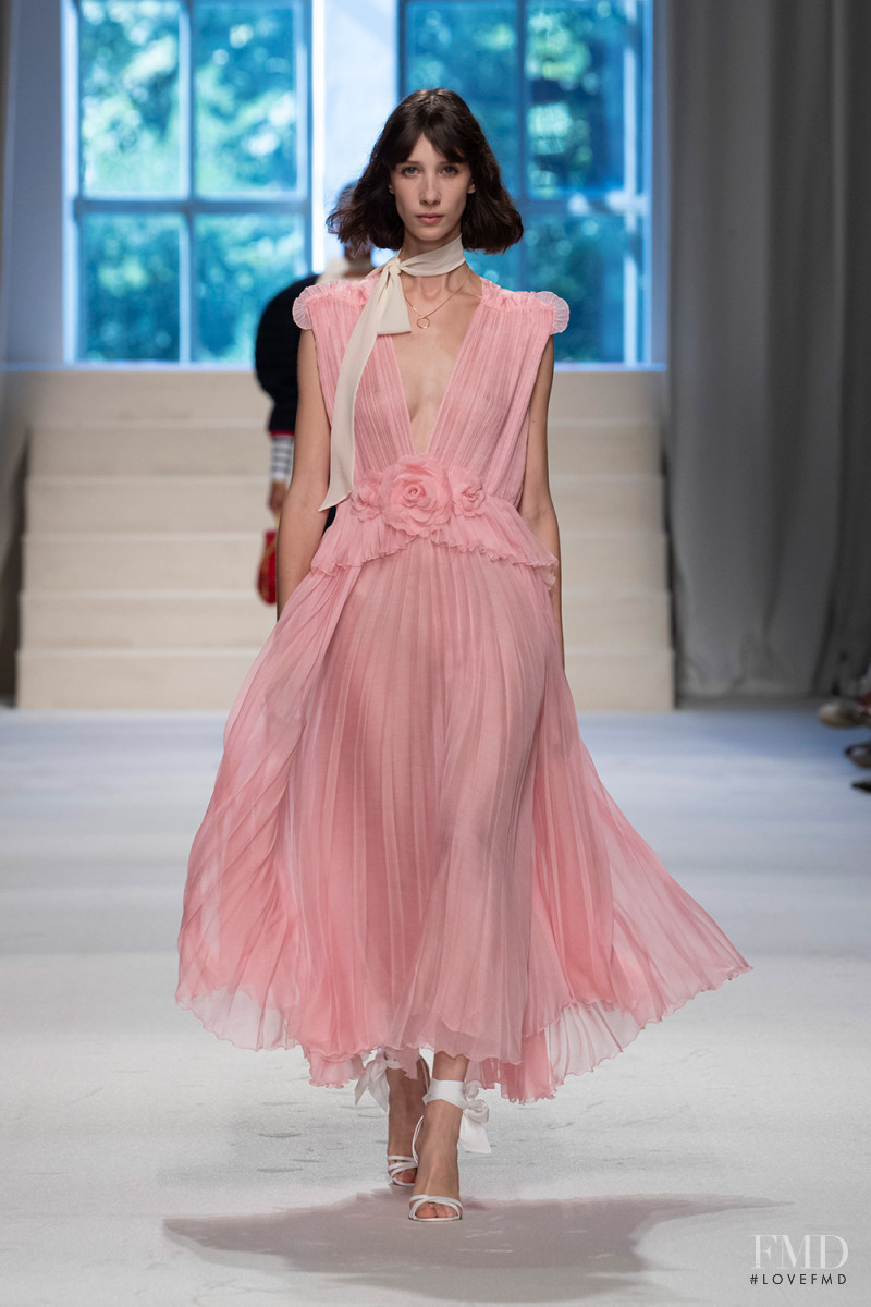Sasha Knysh featured in  the Philosophy di Lorenzo Serafini fashion show for Spring/Summer 2020