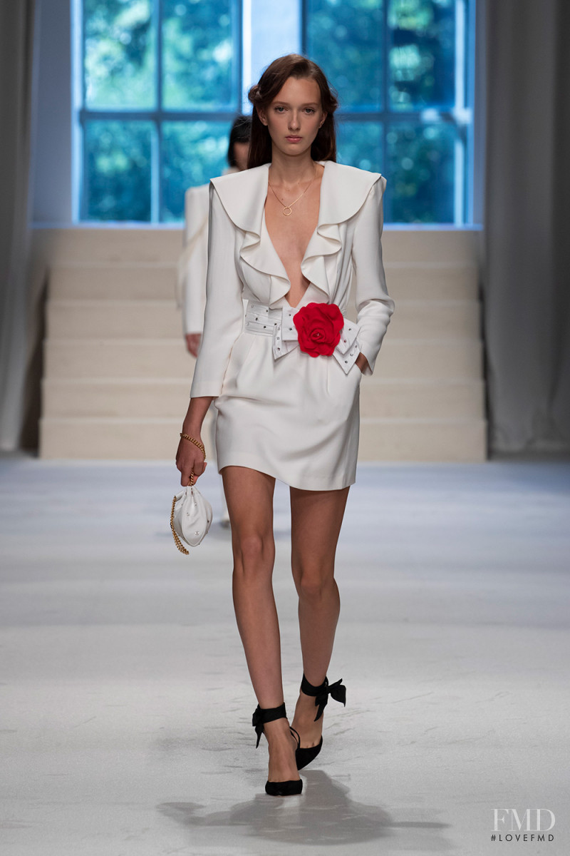 Masha Chubenko featured in  the Philosophy di Lorenzo Serafini fashion show for Spring/Summer 2020