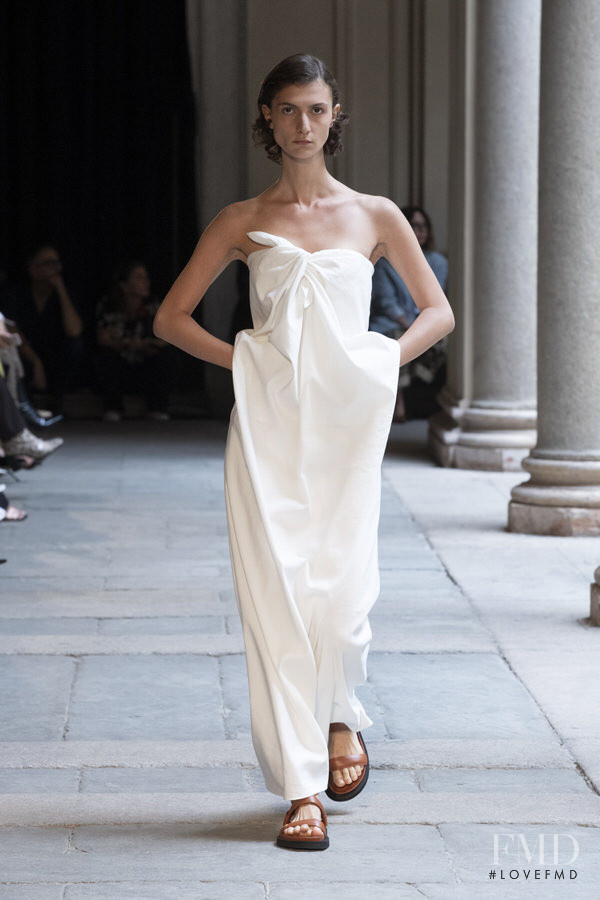 Calcaterra fashion show for Spring/Summer 2020