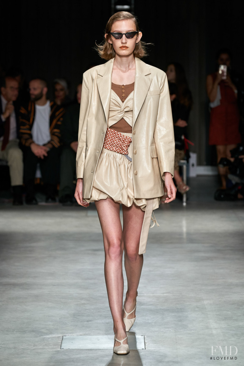 DROMe fashion show for Spring/Summer 2020
