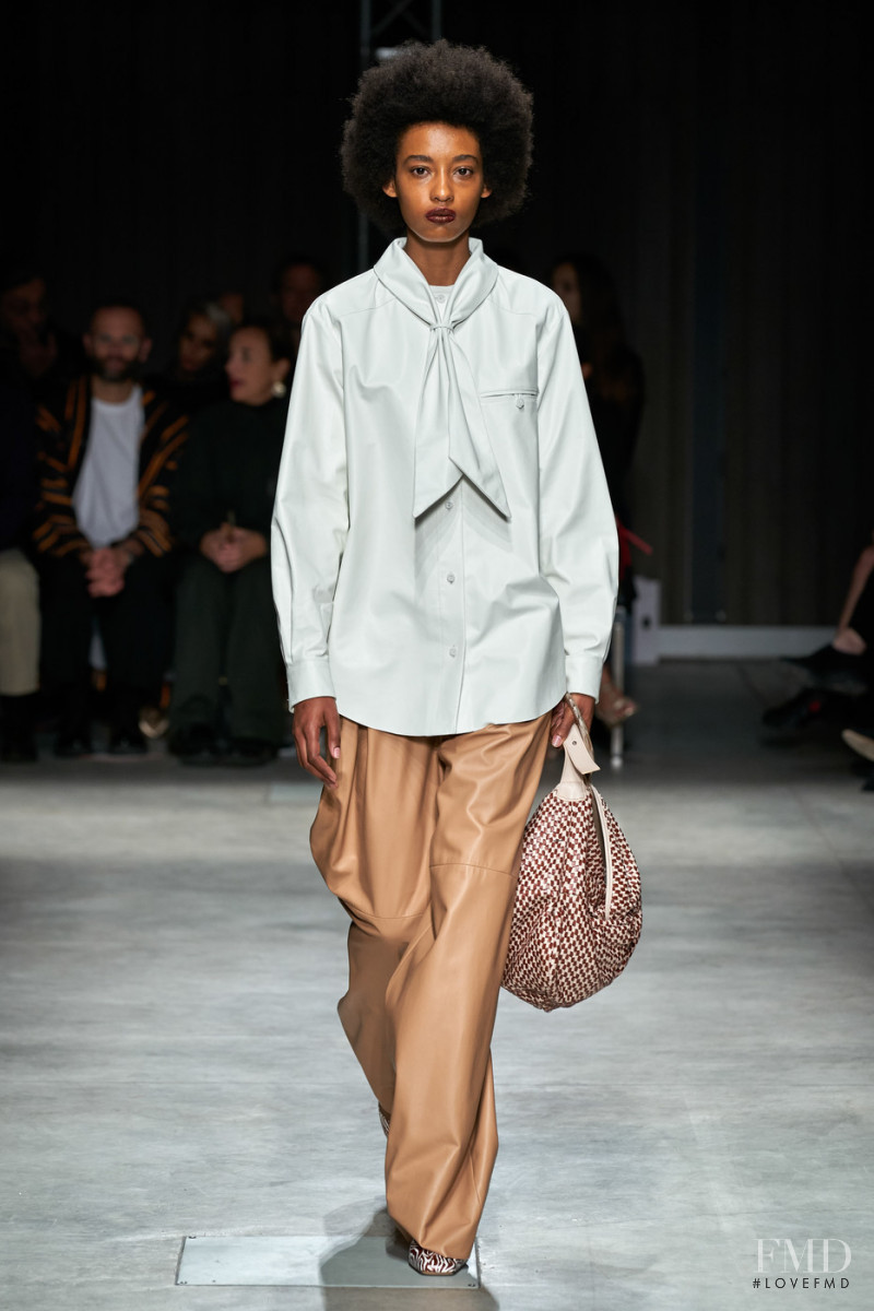DROMe fashion show for Spring/Summer 2020