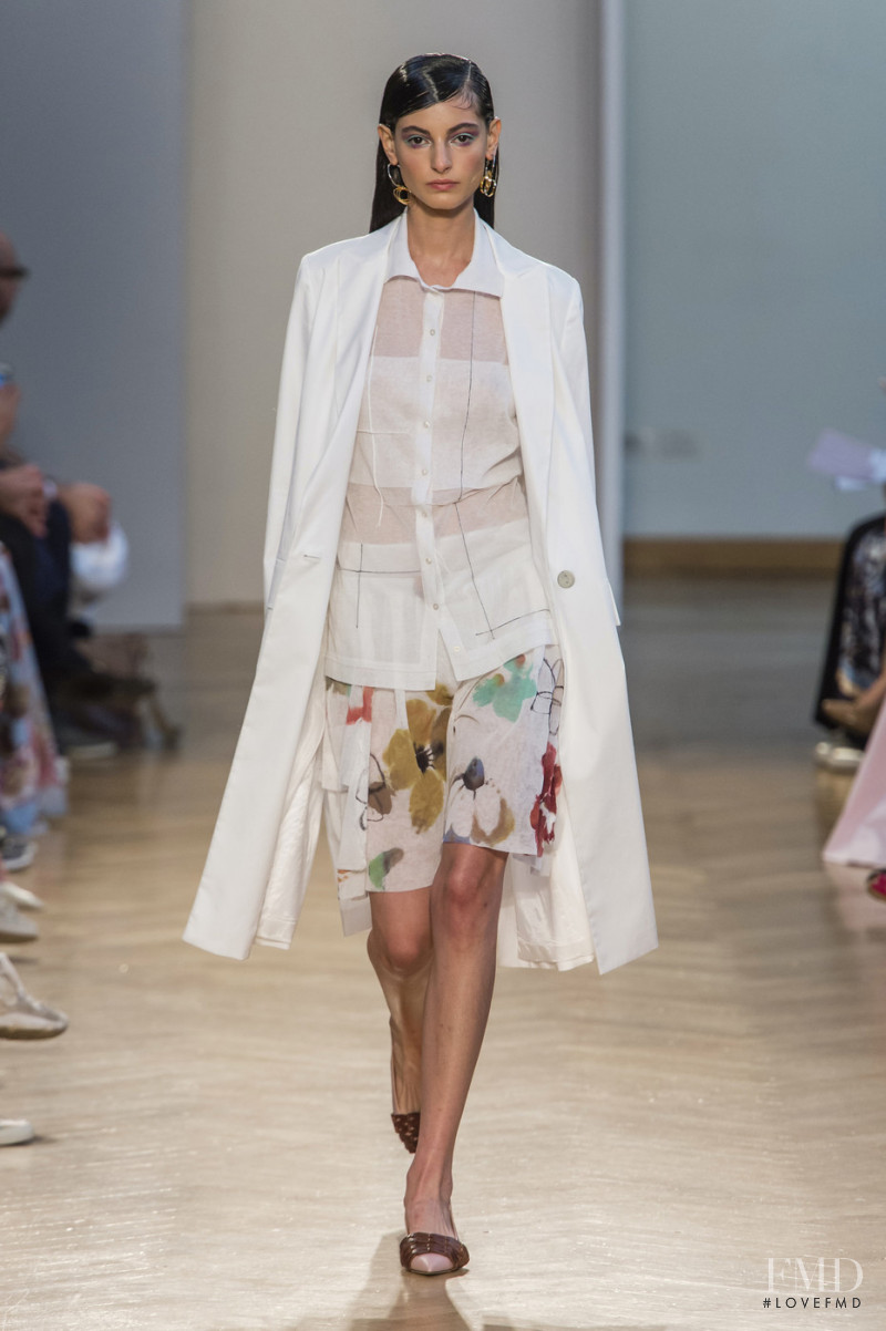 Talia Ferralis featured in  the Cividini fashion show for Spring/Summer 2020