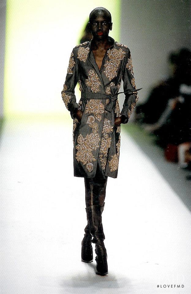 Alek Wek featured in  the Matthew Williamson fashion show for Autumn/Winter 2002