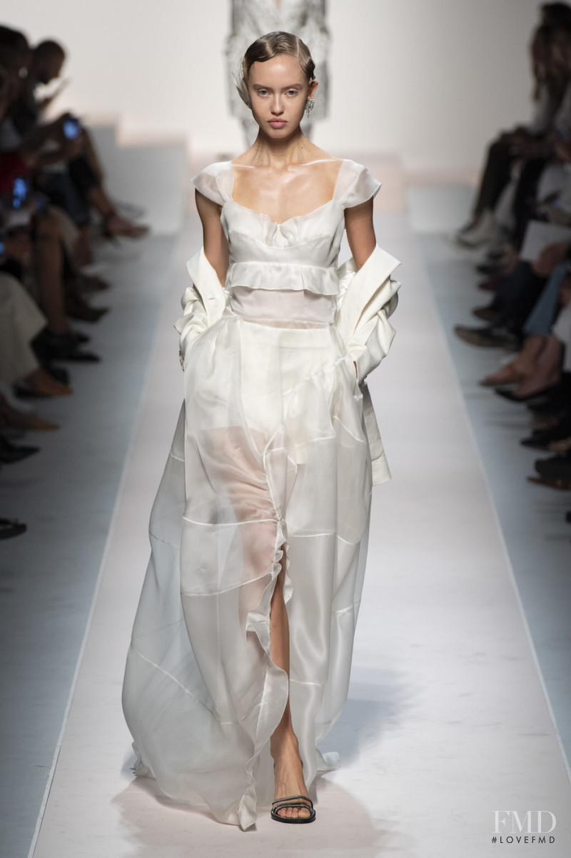 Lulu Reynolds featured in  the Ermanno Scervino fashion show for Spring/Summer 2020