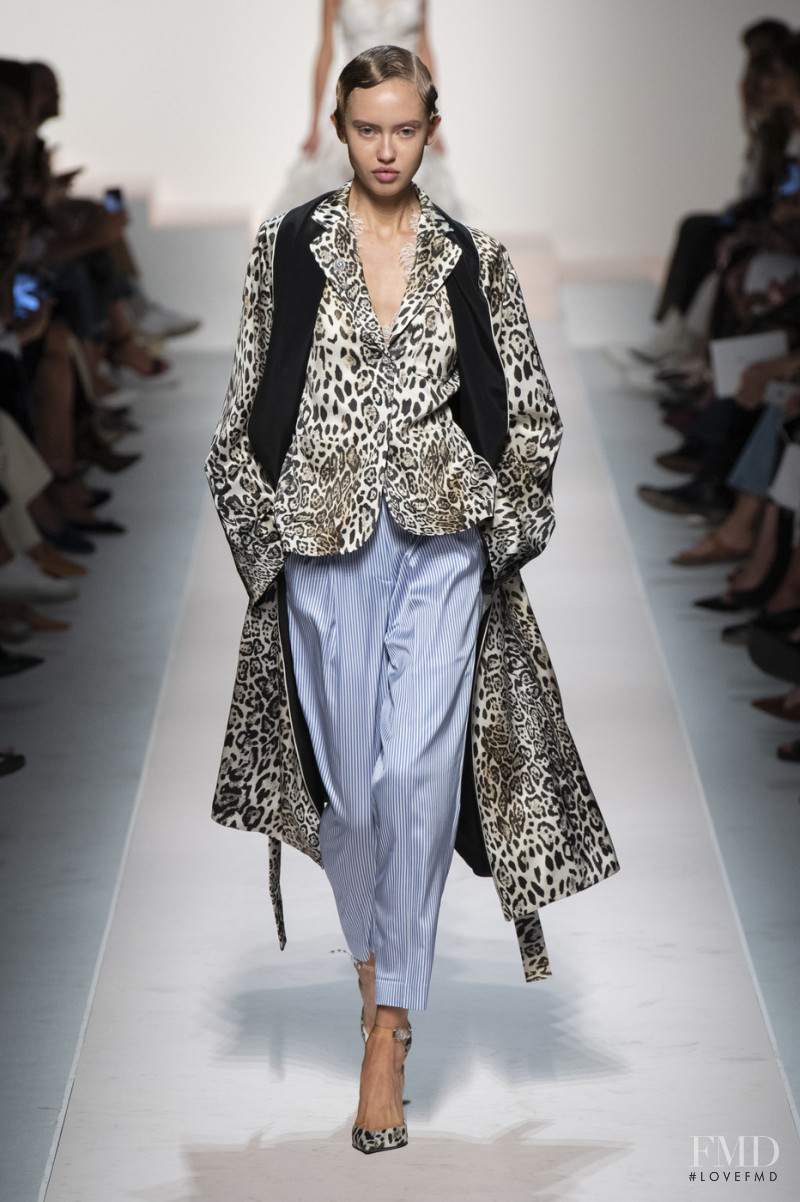 Lulu Reynolds featured in  the Ermanno Scervino fashion show for Spring/Summer 2020