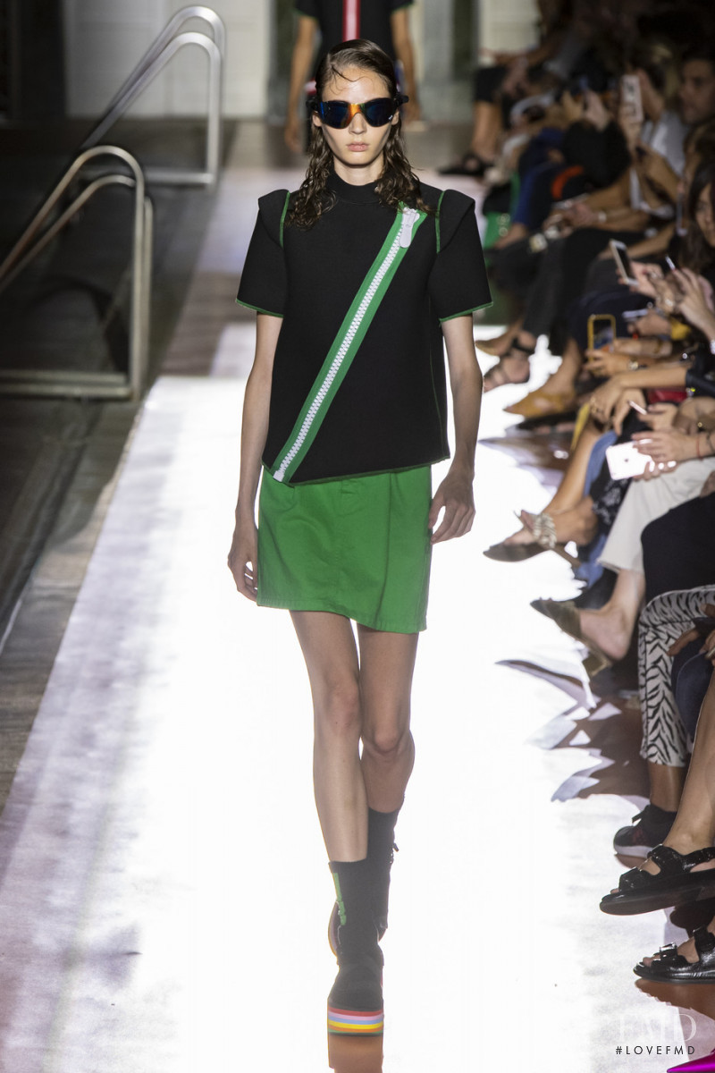 Eleonore Ghiuritan featured in  the United Colors of Benetton fashion show for Spring/Summer 2020
