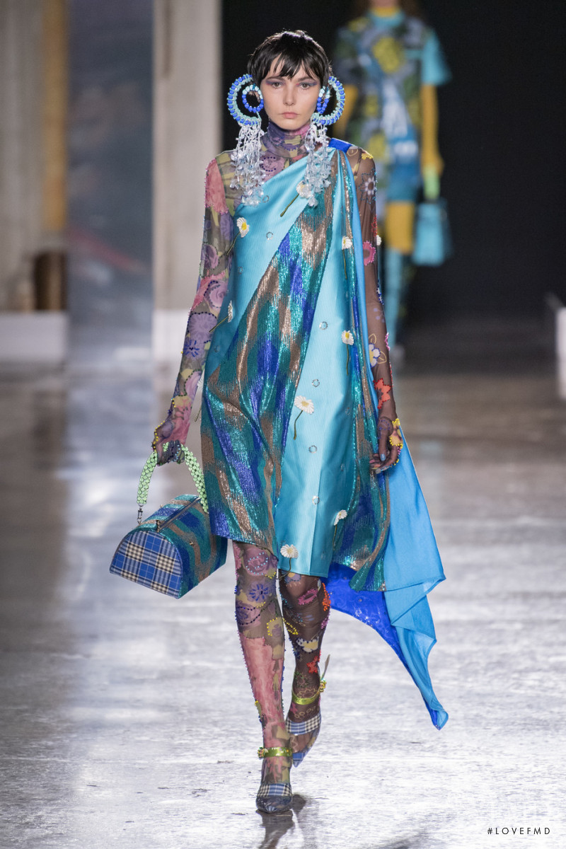 Shuting Qiu fashion show for Spring/Summer 2020