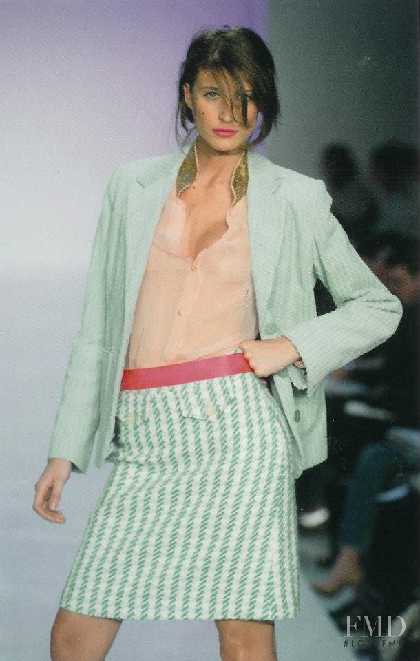 Michelle Alves featured in  the Matthew Williamson fashion show for Autumn/Winter 2003