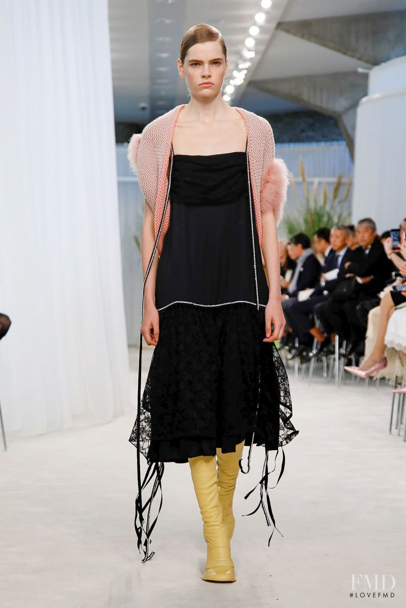 Maud Hoevelaken featured in  the Loewe fashion show for Spring/Summer 2020