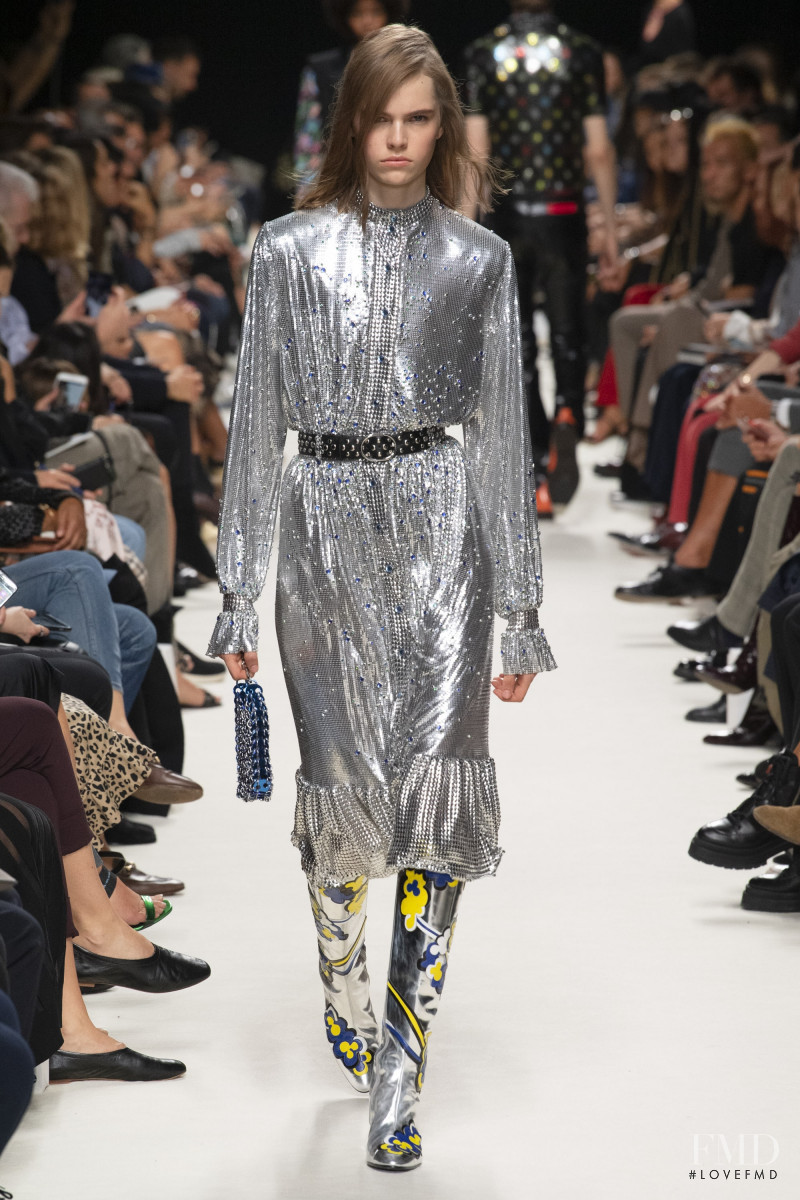 Maud Hoevelaken featured in  the Paco Rabanne fashion show for Spring/Summer 2020