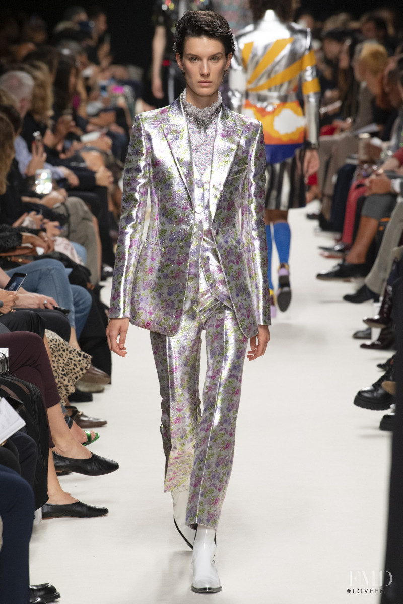 Marte Mei van Haaster featured in  the Paco Rabanne fashion show for Spring/Summer 2020