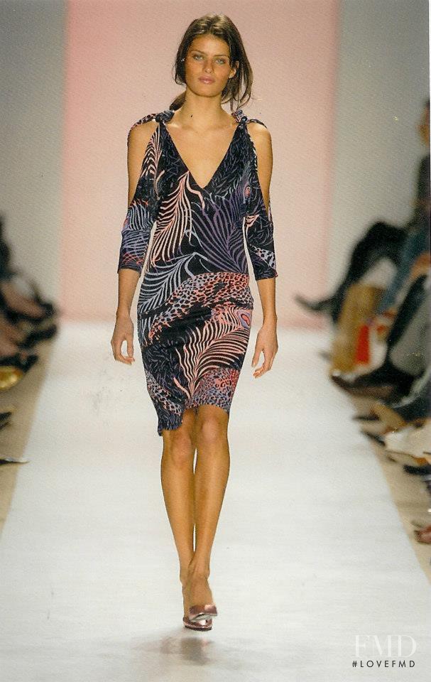 Isabeli Fontana featured in  the Matthew Williamson fashion show for Spring/Summer 2004