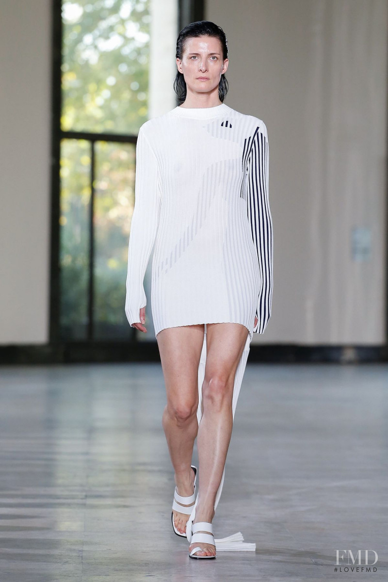 Dawei by Belle Ninon fashion show for Spring/Summer 2020