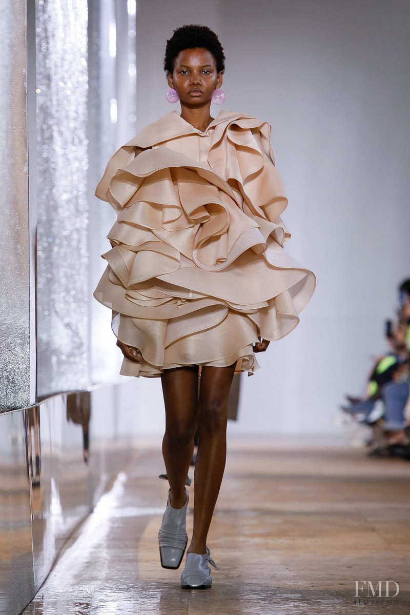 Bruna Di featured in  the Nina Ricci fashion show for Spring/Summer 2020