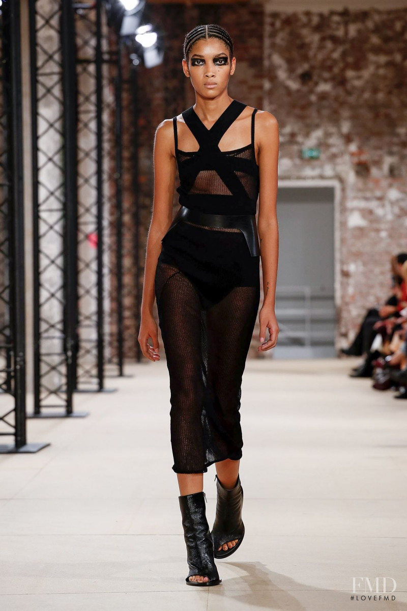 Licett Morillo featured in  the Ann Demeulemeester fashion show for Spring/Summer 2020