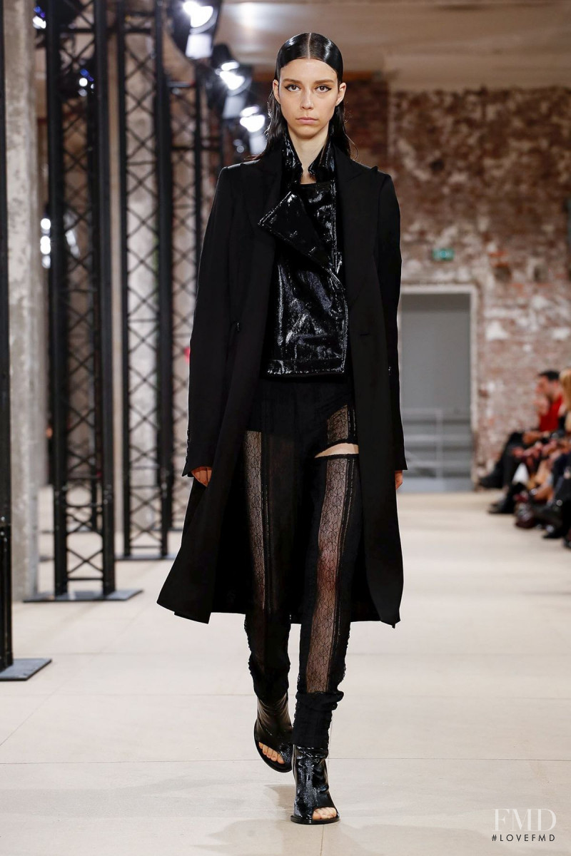 Manuela Miloqui featured in  the Ann Demeulemeester fashion show for Spring/Summer 2020