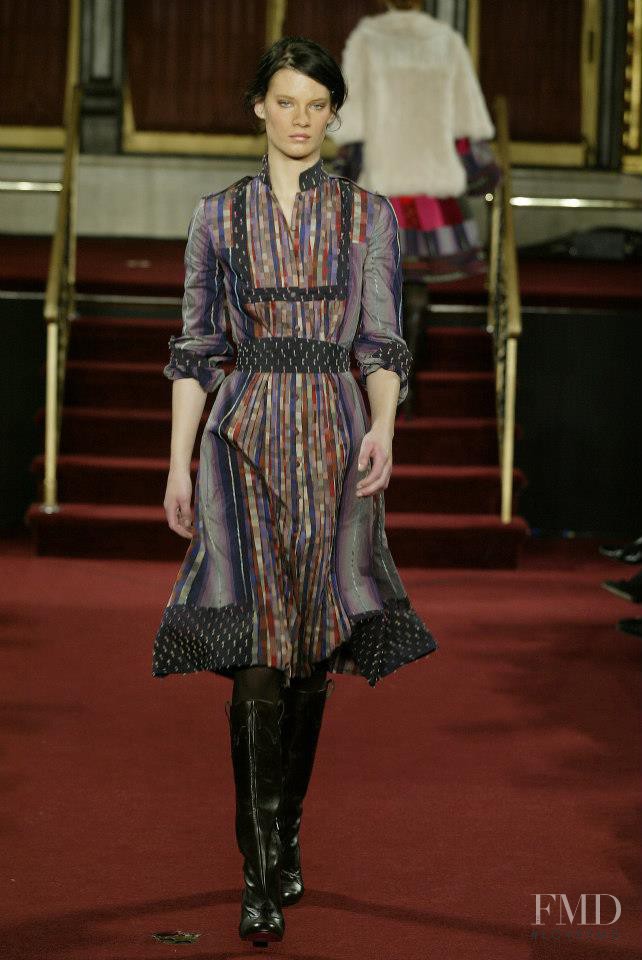 Querelle Jansen featured in  the Matthew Williamson fashion show for Autumn/Winter 2005