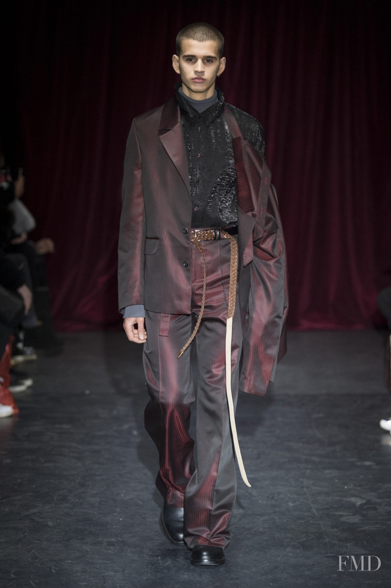 Y/Project fashion show for Autumn/Winter 2017