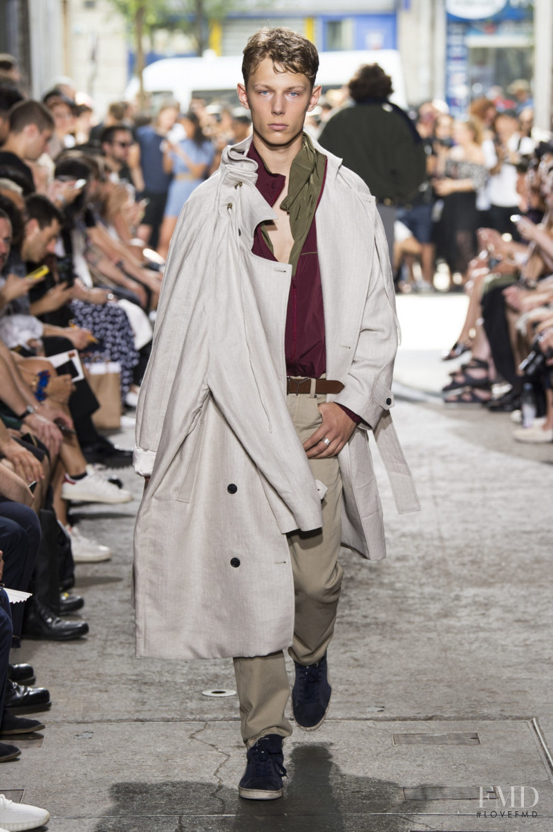 Y/Project fashion show for Spring/Summer 2018
