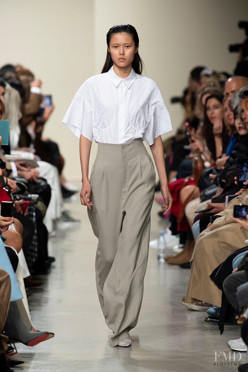Su Kexin featured in  the Gauchere fashion show for Spring/Summer 2020