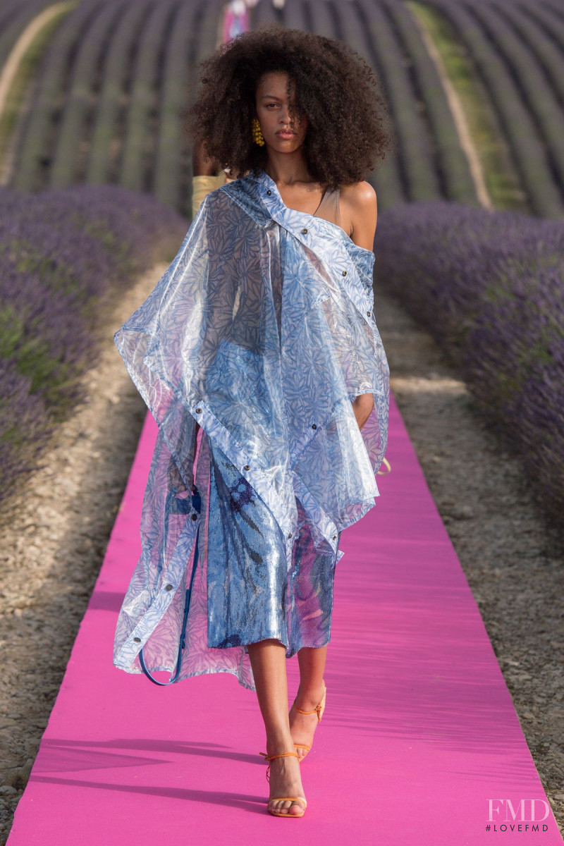 Kukua Williams featured in  the Jacquemus fashion show for Spring/Summer 2020