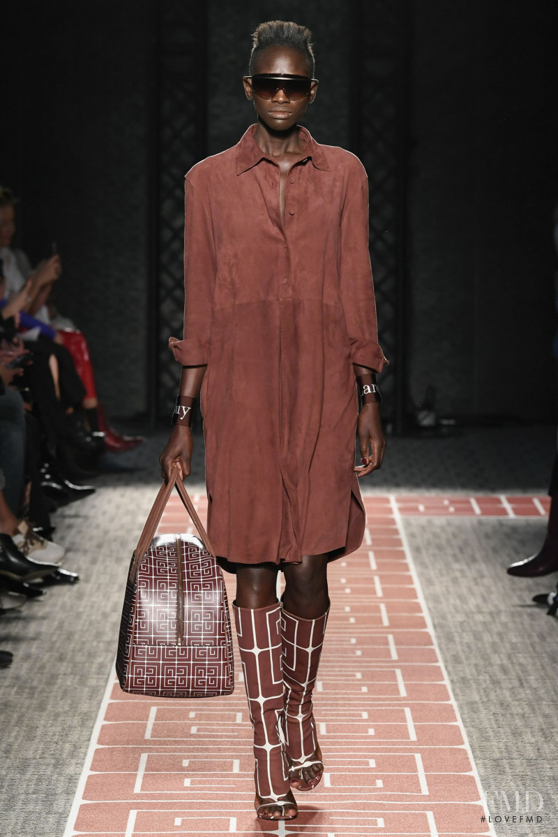 Feuza Diouf featured in  the Guy Laroche fashion show for Spring/Summer 2020