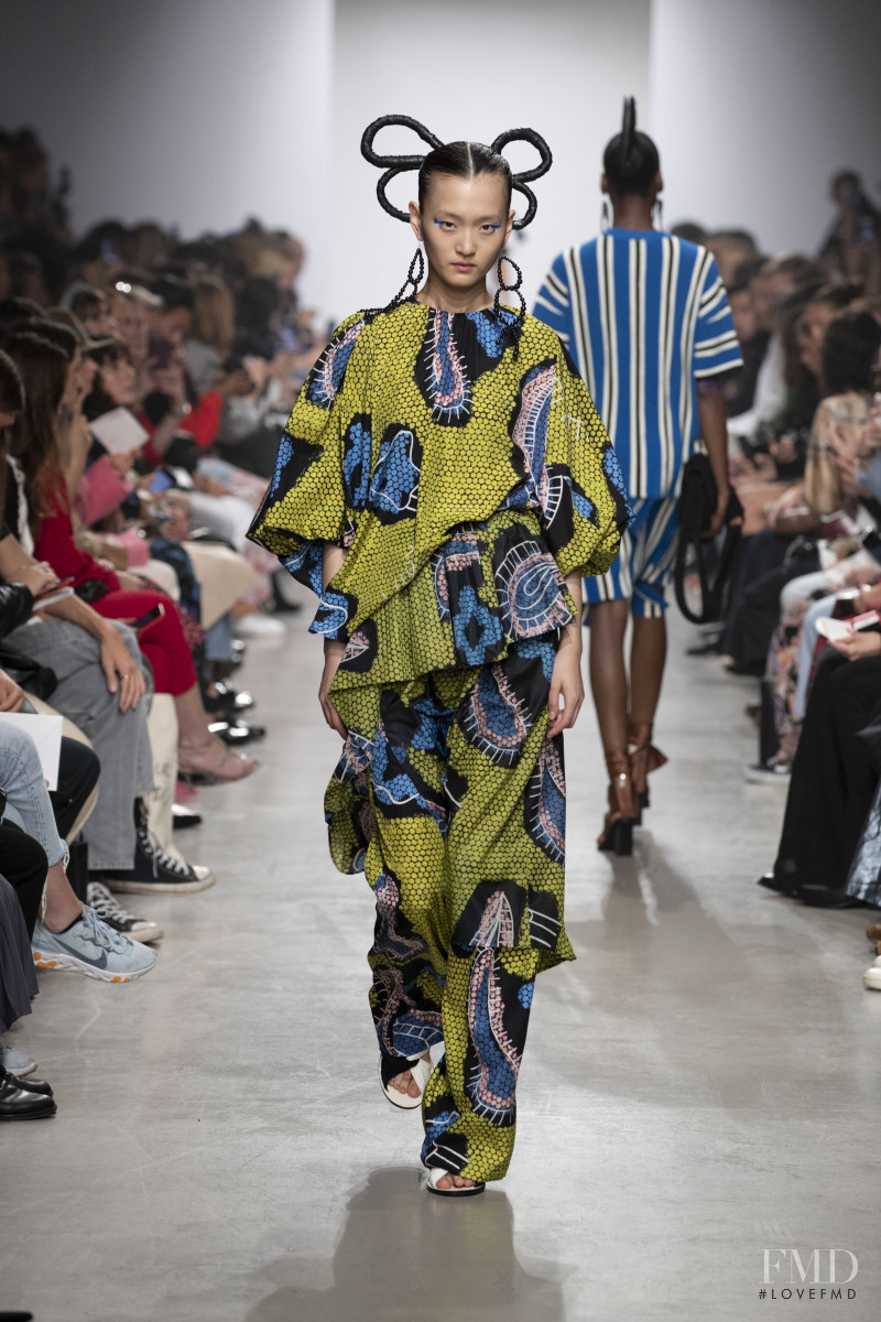 Wangy Xinyu featured in  the Christian Wijnants fashion show for Spring/Summer 2020