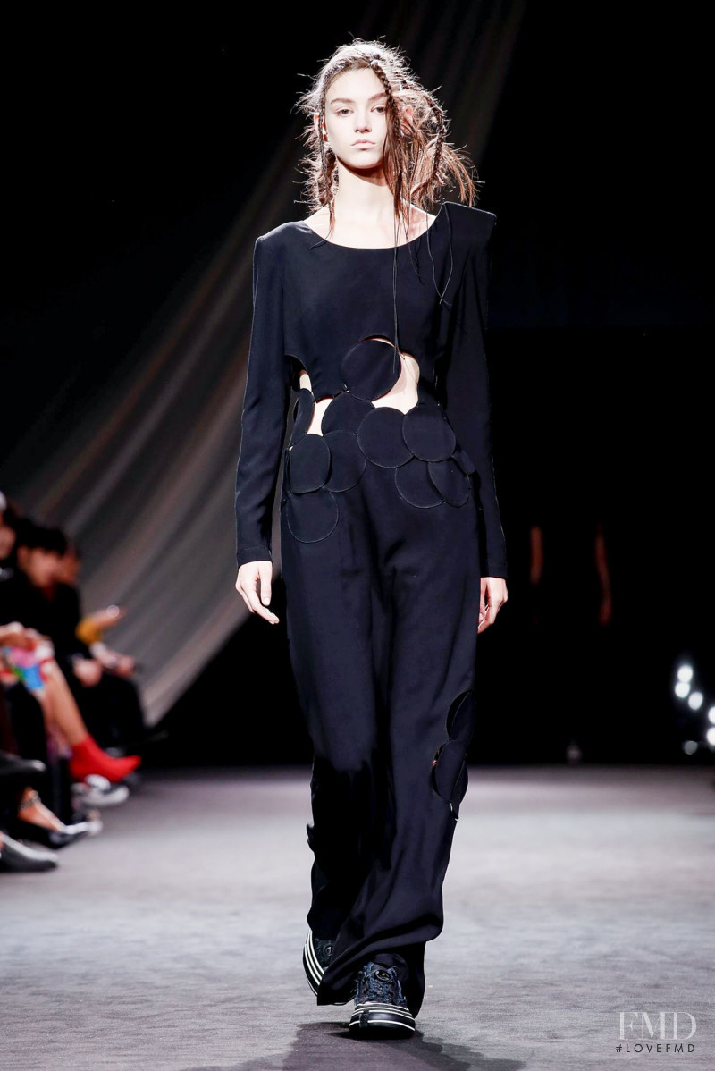 Yohji Yamamoto fashion show for Spring/Summer 2020