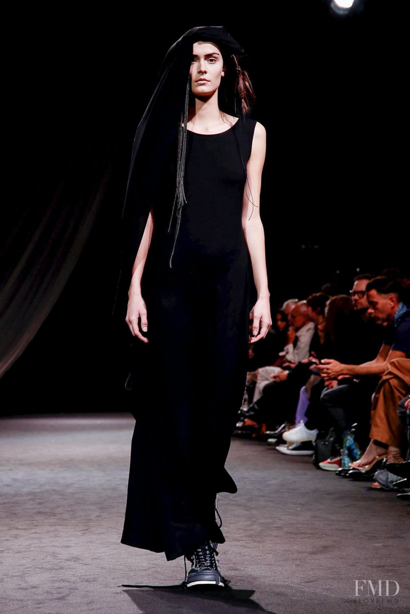 Yohji Yamamoto fashion show for Spring/Summer 2020