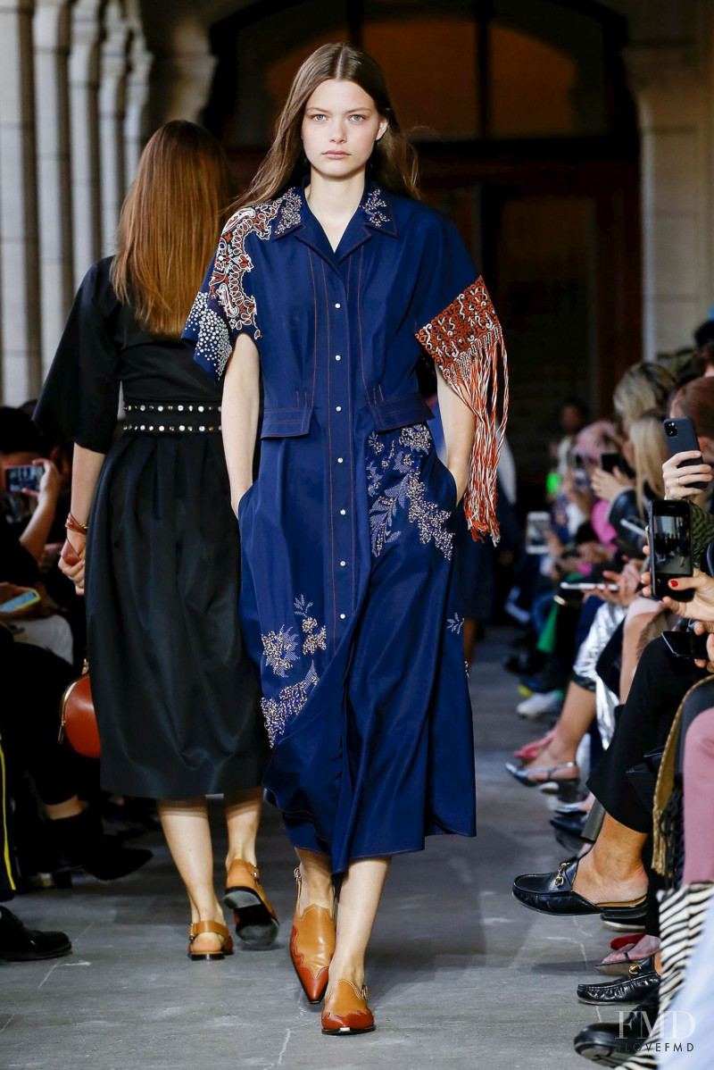 Louise Robert featured in  the Cedric Charlier fashion show for Spring/Summer 2020
