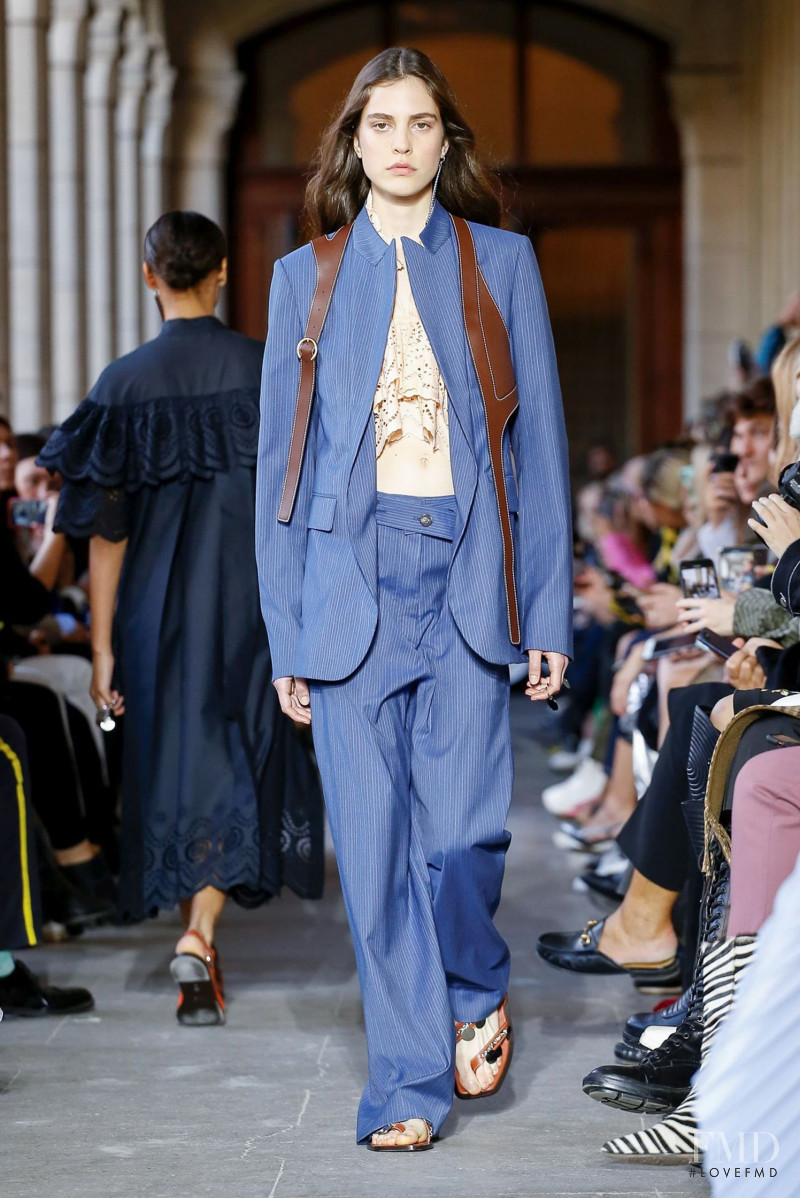 Denise Ascuet featured in  the Cedric Charlier fashion show for Spring/Summer 2020