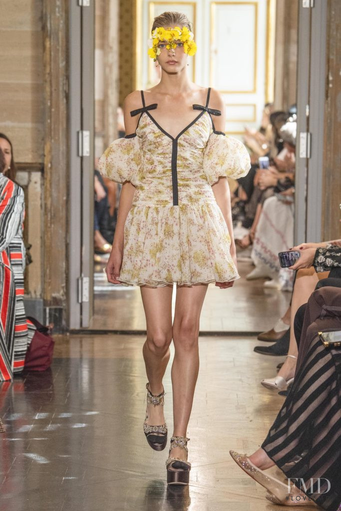 Liza Popova featured in  the Giambattista Valli fashion show for Spring/Summer 2020