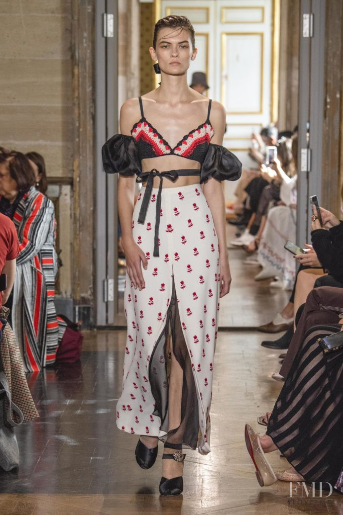 Lara Mullen featured in  the Giambattista Valli fashion show for Spring/Summer 2020