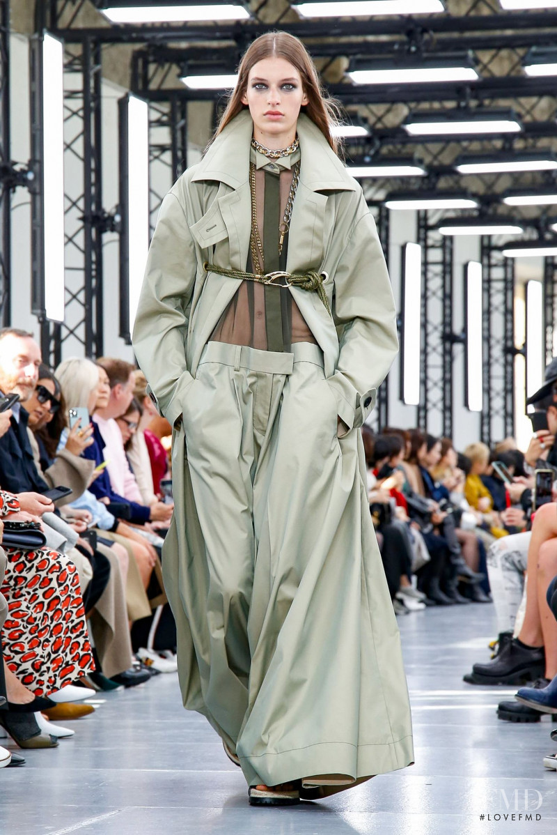 Karlijn Kusters featured in  the Sacai fashion show for Spring/Summer 2020
