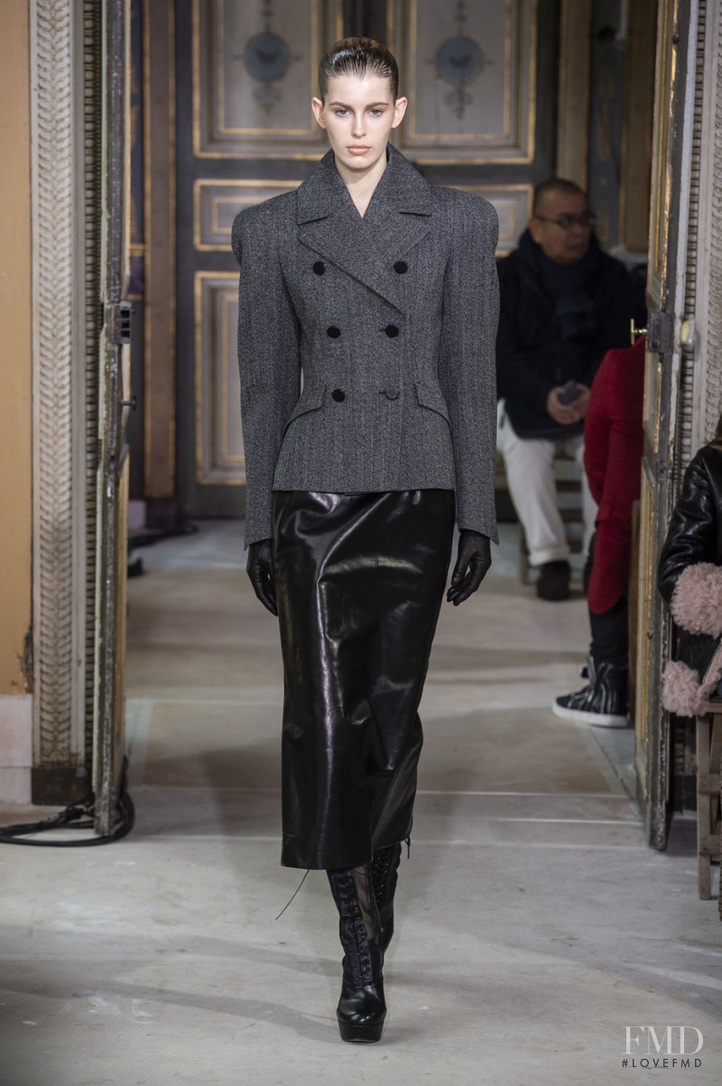 Olivier Theyskens fashion show for Autumn/Winter 2019