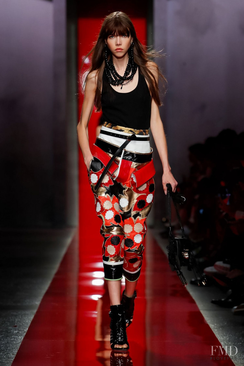 Lea Julian featured in  the DSquared2 fashion show for Spring/Summer 2020