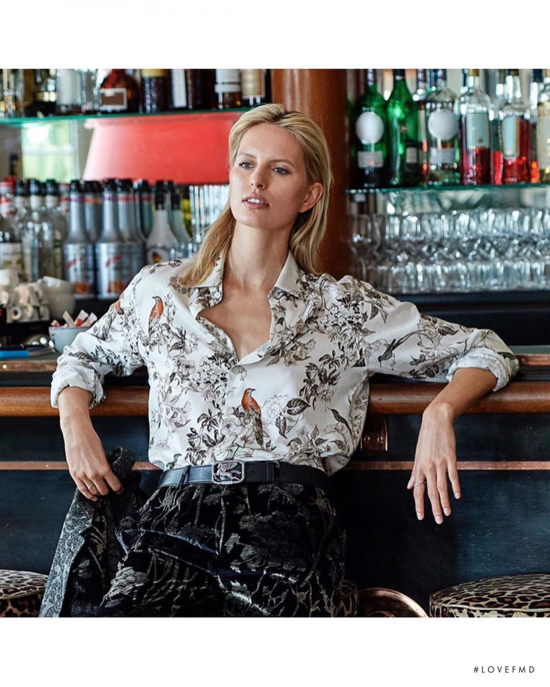 Karolina Kurkova featured in  the Etro Etro Menswear  advertisement for Fall 2019
