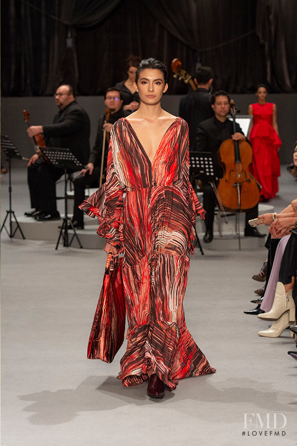 Maria Elena Villamil fashion show for Spring/Summer 2019